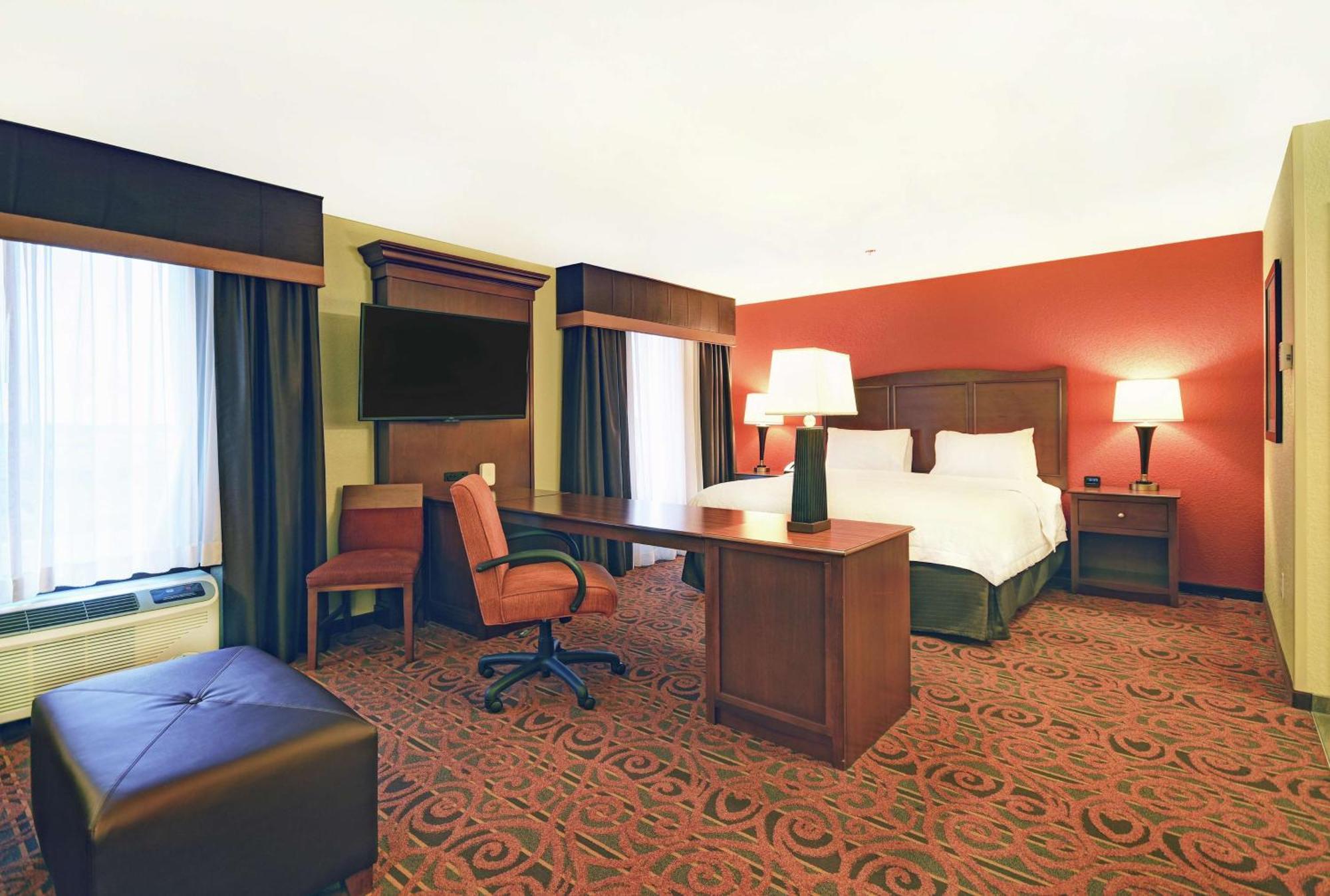 Hampton Inn & Suites Milwaukee/Franklin Exterior foto